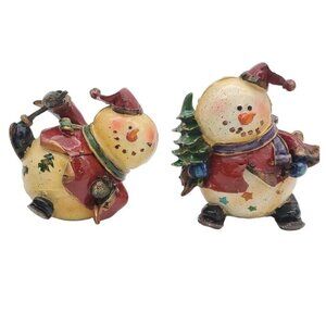 KIRKLAND’S Tinsel Town Skiing Snowmen Figurines Glossy Resin Christmas Set‎ 2x